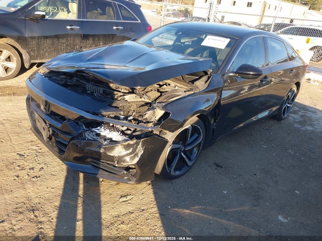 1HGCV1F32LA137589 Honda Accord Sport