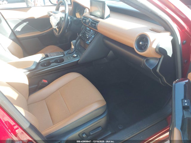 2023 LEXUS IS 300 JTHCA1D22P5123726 Photo 4