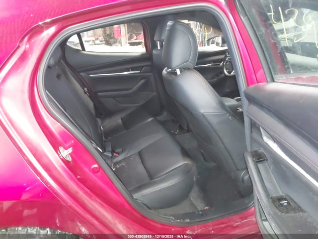 Продажа на аукционе авто 2021 Mazda Mazda3 2.5 Turbo, vin: JM1BPBJY5M1402150, номер лота: 43909969