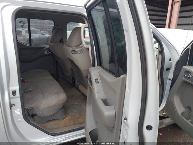 43909978 :رقم المزاد ، 1N6AD0ER2CC458266 vin ، 2012 Nissan Frontier Sv مزاد بيع