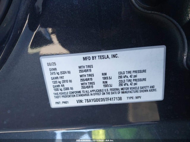 2026 TESLA MODEL Y 7SAYGDED5TF417138 Photo 8