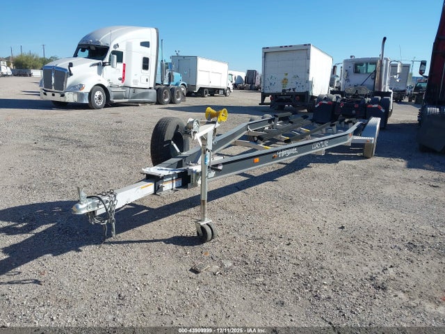 Продажа на аукционе авто 2024 Coastline Boat Trailer, vin: 555C1BU2XRS000518, номер лота: 43909999