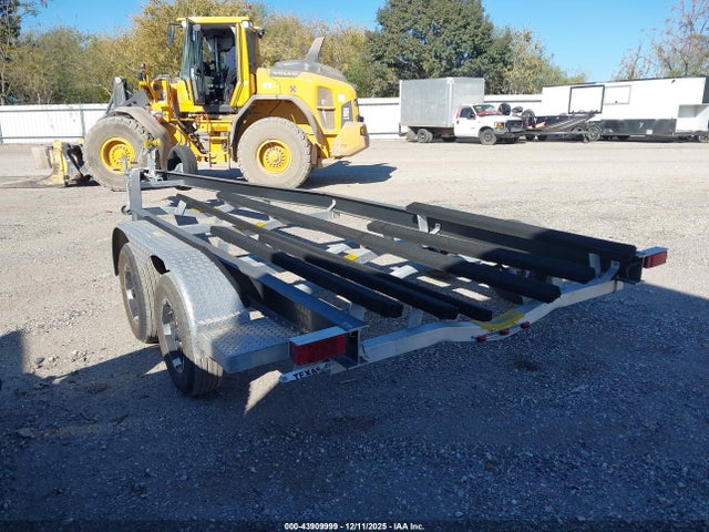 Продажа на аукционе авто 2024 Coastline Boat Trailer, vin: 555C1BU2XRS000518, номер лота: 43909999