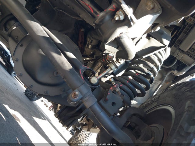 3C6UR5DL1FG573736 RAM 2500 Slt