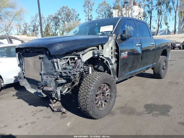 3C6UR5DL1FG573736 RAM 2500 Slt