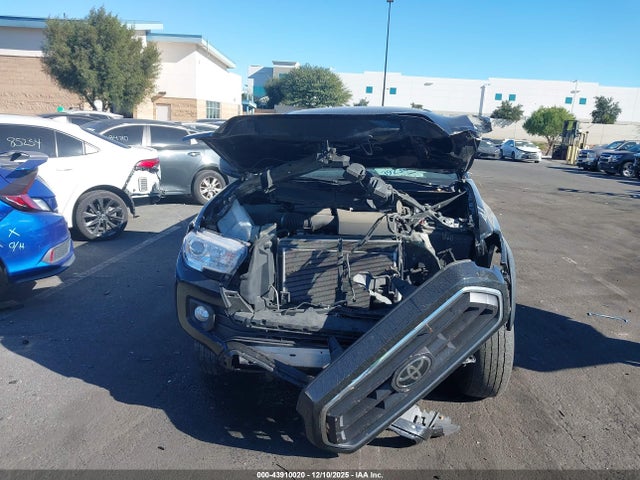 Toyota TACOMA DOU 2023 3TMBZ5DN3PM039562 Image 26