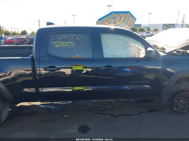 Toyota TACOMA DOU 2023 3TMBZ5DN3PM039562 Image 27