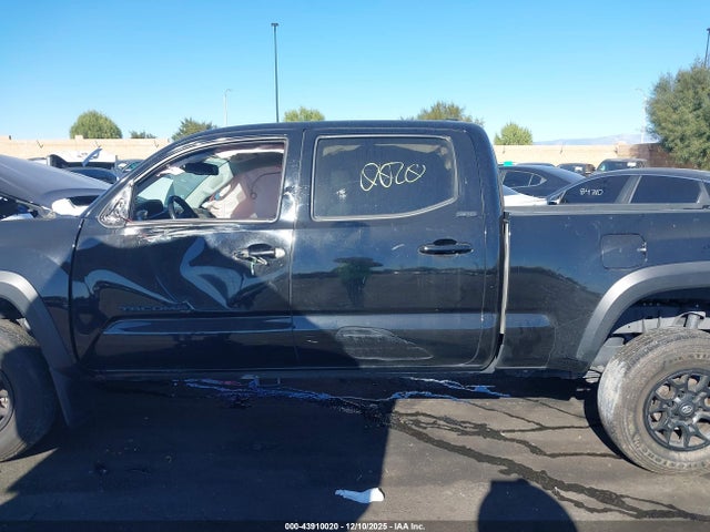 Toyota TACOMA DOU 2023 3TMBZ5DN3PM039562 Image 28