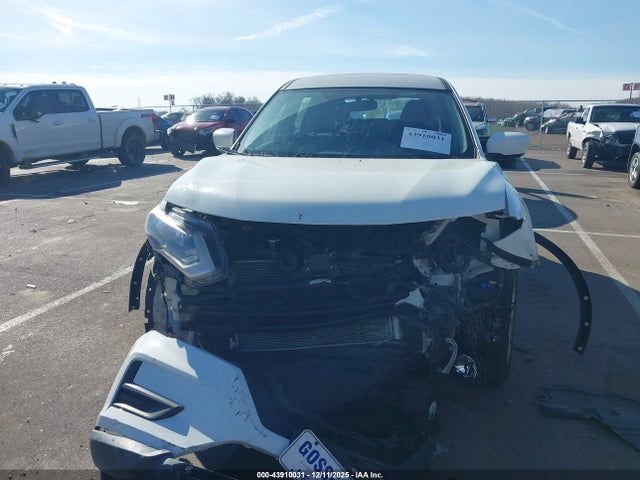 Aukcja sprzedaży 2018 Nissan Rogue S, vin: KNMAT2MVXJP516338, numer aukcji: 43910031