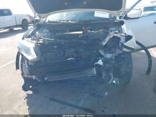 Aukcja sprzedaży 2018 Nissan Rogue S, vin: KNMAT2MVXJP516338, numer aukcji: 43910031