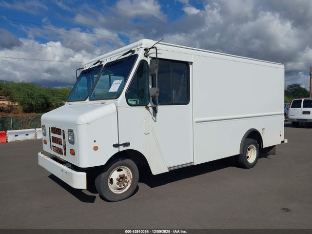 Ford E-350 Stripped 2014 1FC3E3KL8EDB11015 Image 2