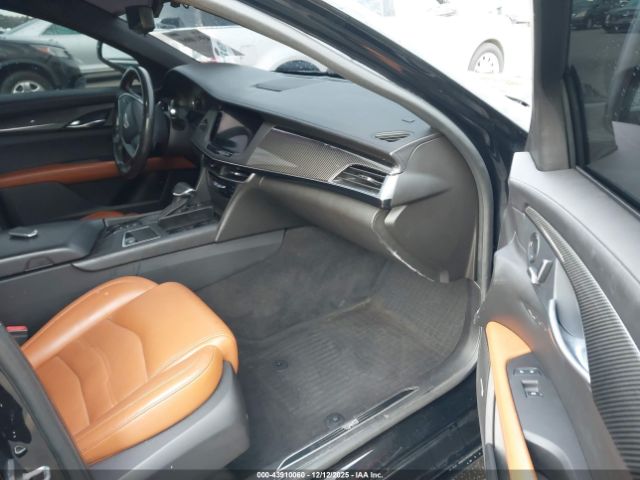 2017 CADILLAC CT6 1G6KD5RS7HU208298 Photo 4