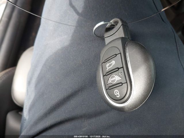 2021 MINI HARDTOP WMWXU9C00M2N40068 Photo 10