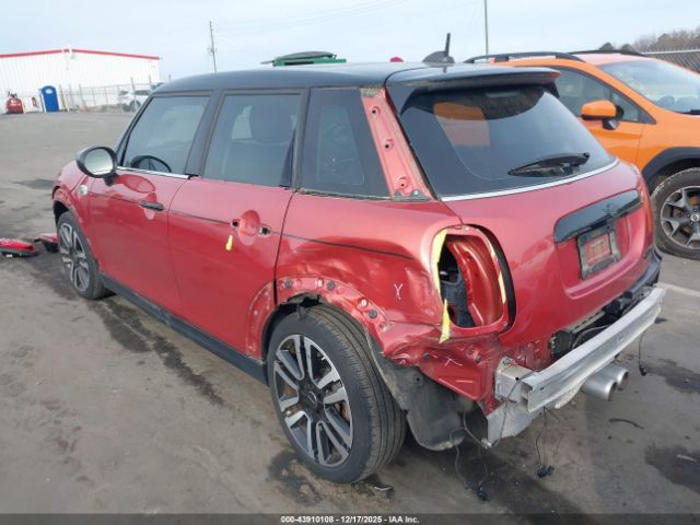 2021 MINI HARDTOP WMWXU9C00M2N40068 Photo 2