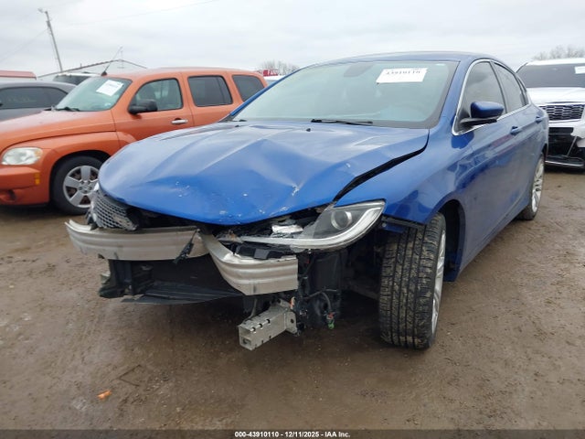 2015 Chrysler 200 Limited მანქანა იყიდება აუქციონზე, vin: 1C3CCCAB6FN751240, აუქციონის ნომერი: 43910110