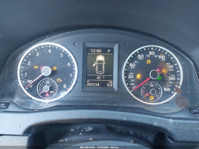 2017 VOLKSWAGEN TIGUAN WVGAV7AX6HK019951 Photo 6