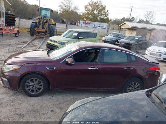 Продаж на аукціоні авто 2020 Kia Optima Lx, vin: 5XXGT4L39LG430583, номер лоту: 43910178