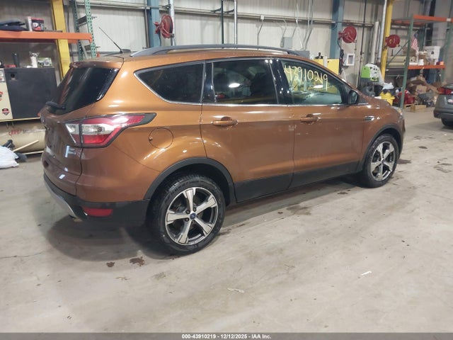 2017 FORD ESCAPE 1FMCU9GDXHUA91714 Photo 3