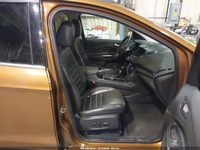 2017 FORD ESCAPE 1FMCU9GDXHUA91714 Photo 4