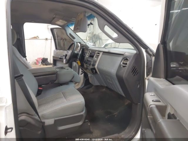 2013 FORD F-250 1FT7W2B61DEB54557 Photo 4