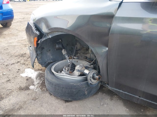 Aukcja sprzedaży 2015 Chrysler 200 Limited, vin: 1C3CCCAB0FN595213, numer aukcji: 43910249