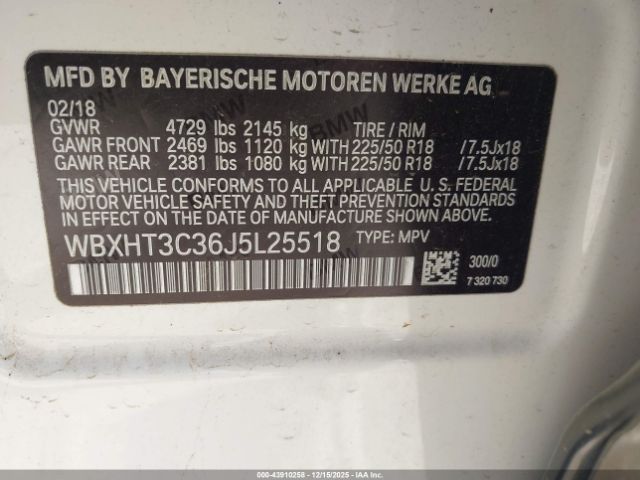 2018 BMW X1 WBXHT3C36J5L25518 Photo 8