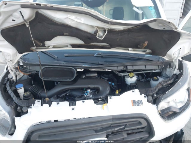 1FTYE1YM4HKA42124 Ford Transit-150