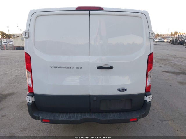 1FTYE1YM4HKA42124 Ford Transit-150