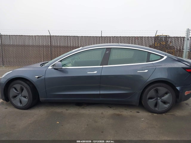 Продаж на аукціоні авто 2020 Tesla Model 3 Long Range Dual Motor All-wheel Drive, vin: 5YJ3E1EB6LF649662, номер лоту: 43910339