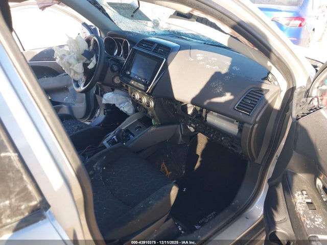 2025 MITSUBISHI OUTLANDER SPORT JA4ARUAU0SU006082 Photo 4