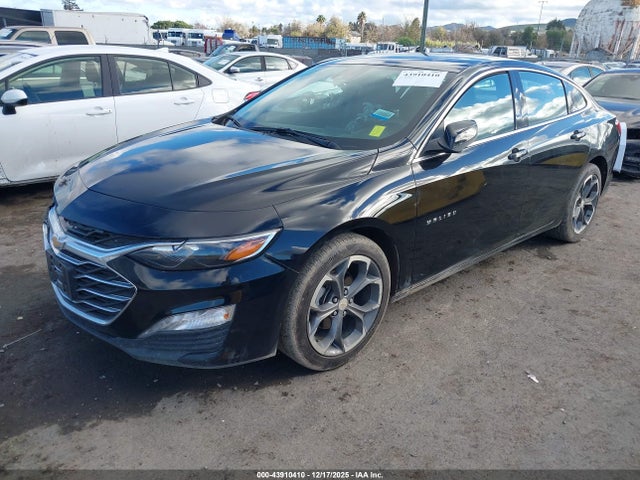 1G1ZD5STXRF165878 Chevrolet Malibu Fwd 1lt