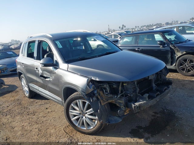 Продаж на аукціоні авто 2016 Volkswagen Tiguan Se, vin: WVGAV7AX9GW502003, номер лоту: 43910422