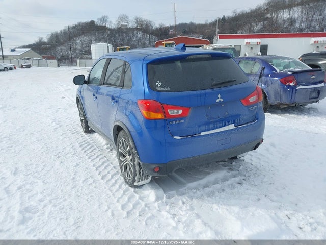 2017 MITSUBISHI OUTLANDER SPORT JA4AR3AUXHZ044537 Photo 2