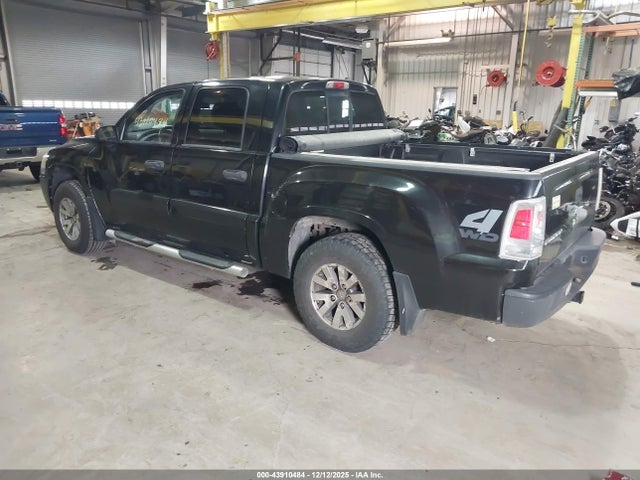 2008 MITSUBISHI RAIDER 1Z7HT28K48S620513 Photo 2