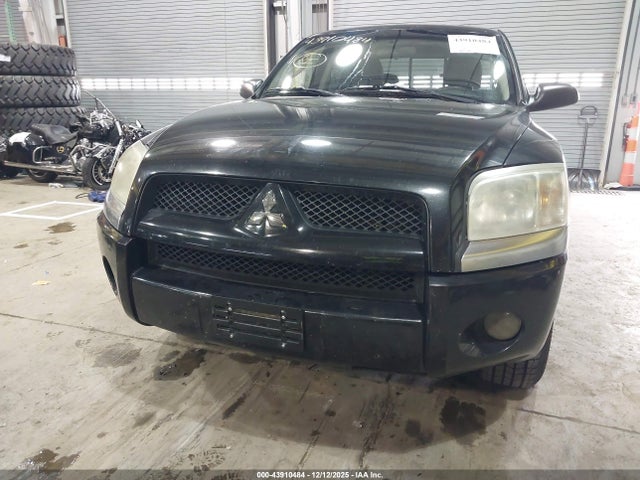 2008 MITSUBISHI RAIDER 1Z7HT28K48S620513 Photo 5