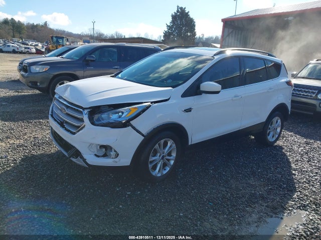Ford ESCAPE SE 2017 1FMCU0GD2HUB50959 Image 2