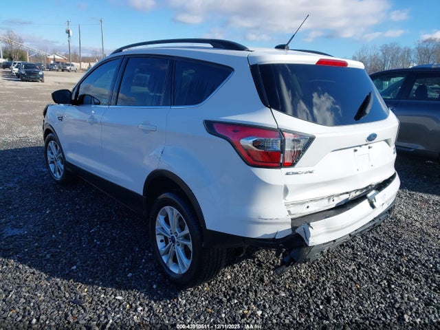 Ford ESCAPE SE 2017 1FMCU0GD2HUB50959 Image 3