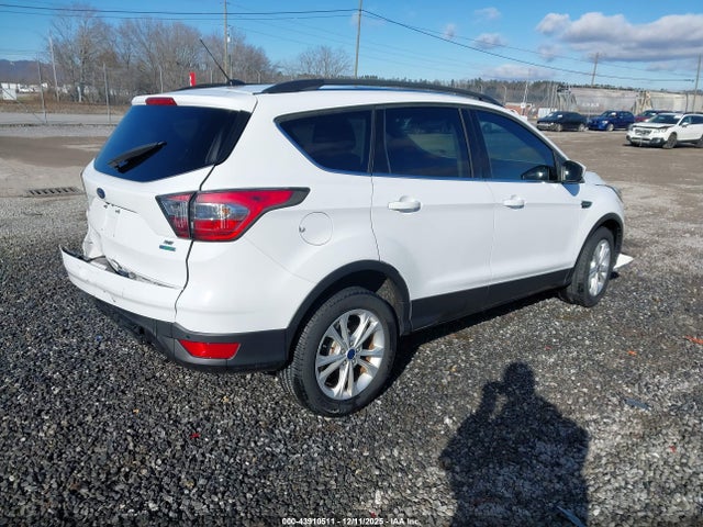 Ford ESCAPE SE 2017 1FMCU0GD2HUB50959 Image 4