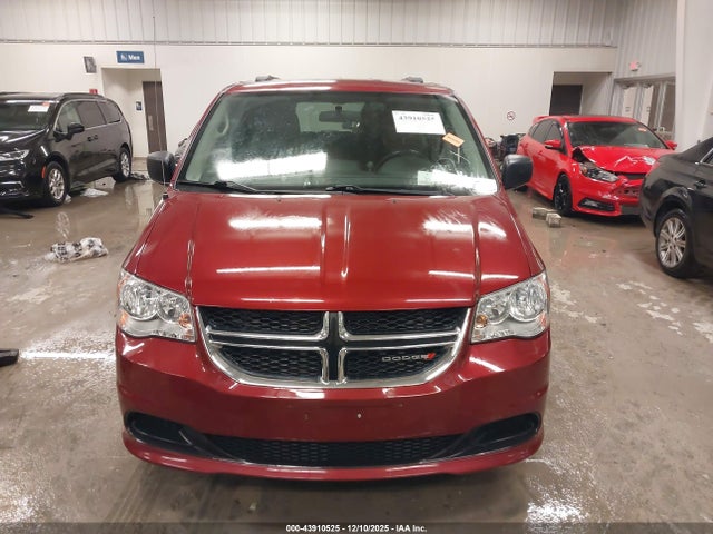 2015 Dodge Grand Caravan Sxt მანქანა იყიდება აუქციონზე, vin: 2C4RDGCG0FR567014, აუქციონის ნომერი: 43910525