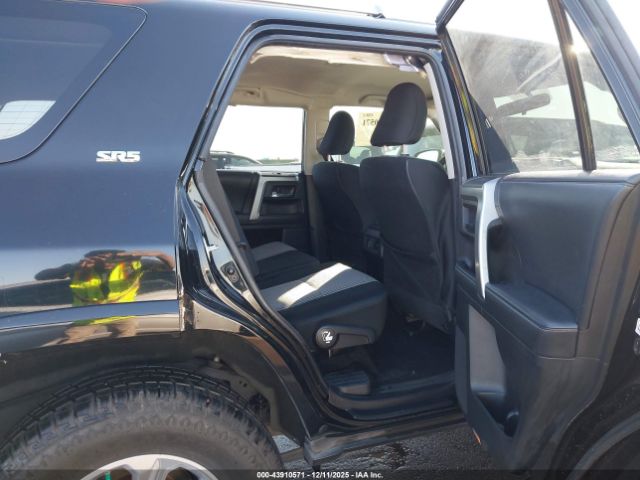 2018 TOYOTA 4RUNNER JTEZU5JRXJ5177385 Photo 7