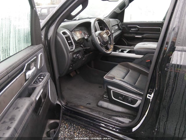 Aukcja sprzedaży 2023 Ram 1500 Laramie  4x4 5'7 Box, vin: 1C6SRFJT6PN656587, numer aukcji: 43910575
