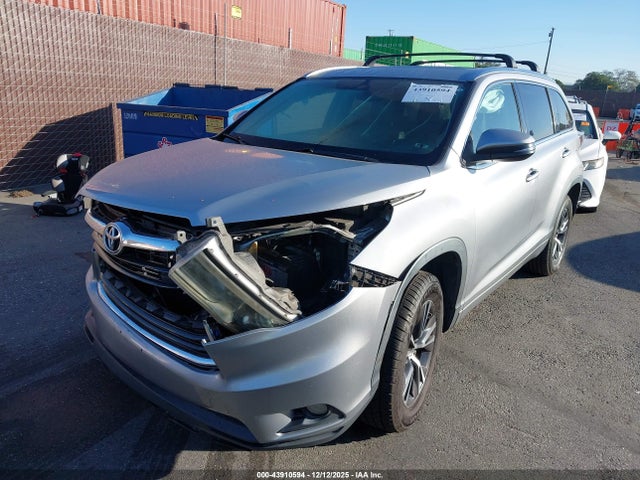 Aukcja sprzedaży 2016 Toyota Highlander Xle V6, vin: 5TDKKRFH9GS502016, numer aukcji: 43910594