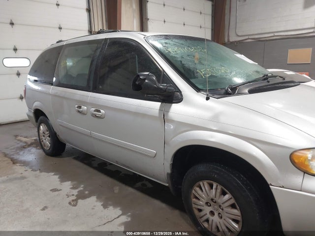 2006 Chrysler Town & Country Lx მანქანა იყიდება აუქციონზე, vin: 2A4GP44R76R601375, აუქციონის ნომერი: 43910658