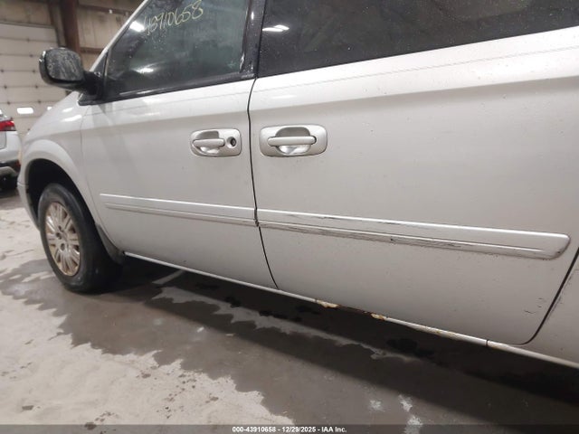 2006 Chrysler Town & Country Lx მანქანა იყიდება აუქციონზე, vin: 2A4GP44R76R601375, აუქციონის ნომერი: 43910658