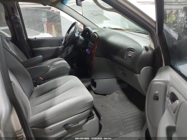 2006 Chrysler Town & Country Lx მანქანა იყიდება აუქციონზე, vin: 2A4GP44R76R601375, აუქციონის ნომერი: 43910658