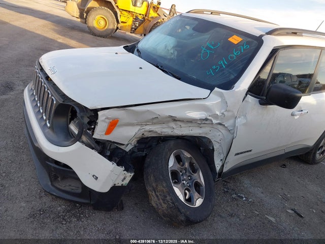 Aukcja sprzedaży 2016 Jeep Renegade Sport, vin: ZACCJAAT6GPE37952, numer aukcji: 43910676