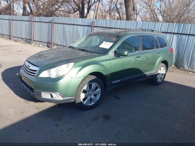 43910727 :رقم المزاد ، 4S4BRBFC6B3365601 vin ، 2011 Subaru Outback 2.5i Premium مزاد بيع