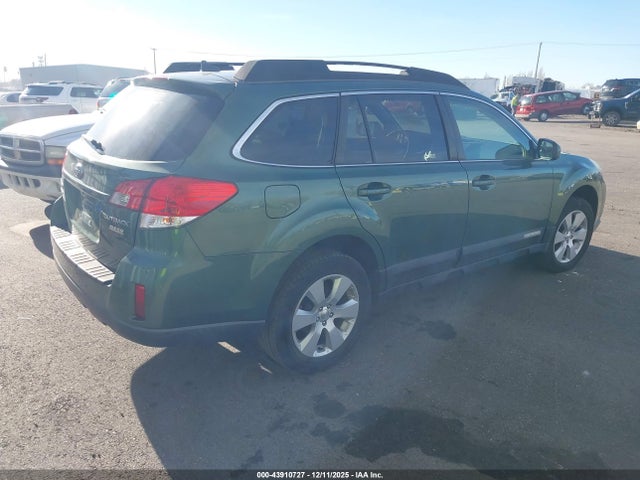 43910727 :رقم المزاد ، 4S4BRBFC6B3365601 vin ، 2011 Subaru Outback 2.5i Premium مزاد بيع
