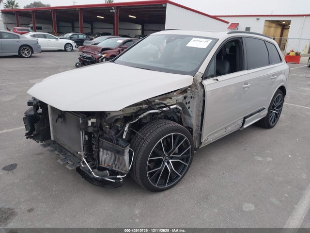2022 AUDI Q7 WA1VXBF74ND019520 Photo 1