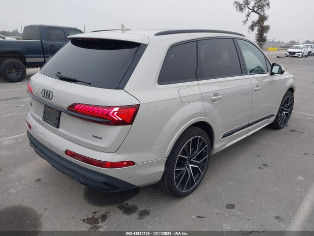 2022 AUDI Q7 WA1VXBF74ND019520 Photo 3